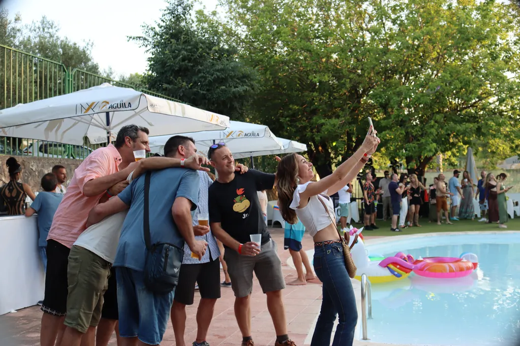 PoolParty-102_AnnaClub