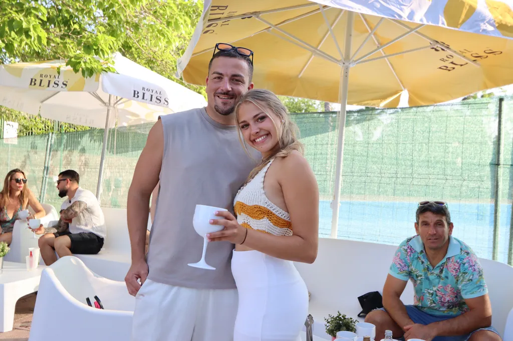 PoolParty-19_AnnaClub