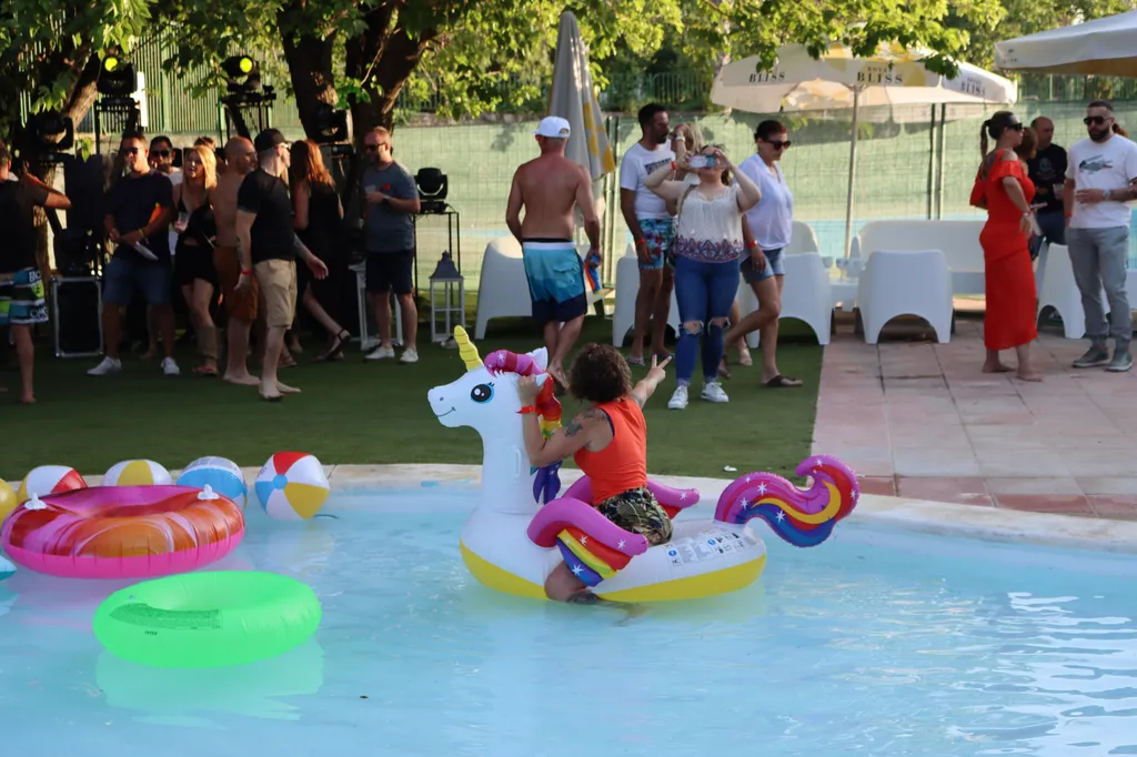 PoolParty-68_AnnaClub
